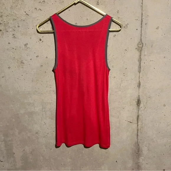 BCBGeneration Tank Top Size XS Cerise Pink With Grey Trim And Accents - Picture 8 of 10